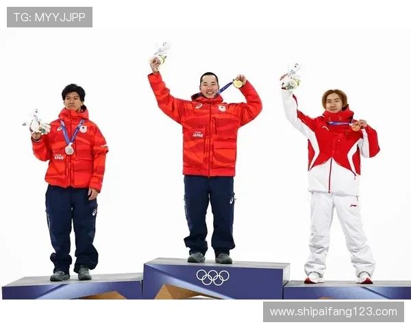 苏翊鸣第八晋级决赛勇冲领奖台